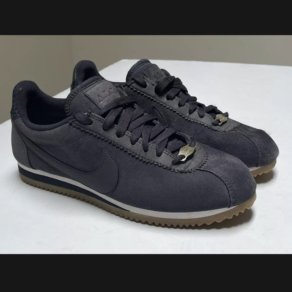 Nike classic Cortez alc oil gray suede leather